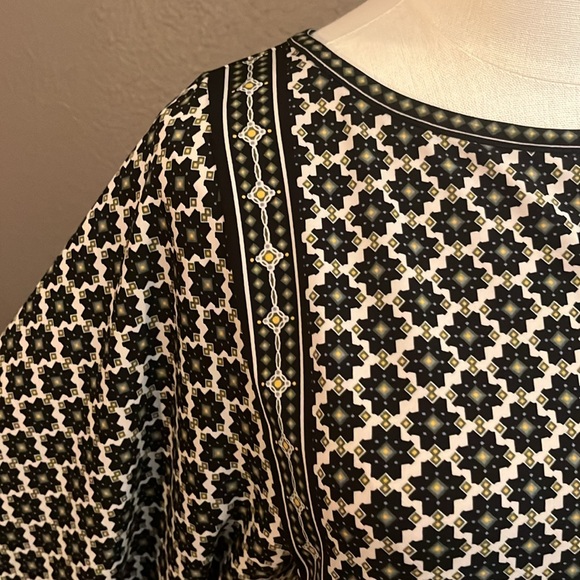 Max Studio - Picture 3 of 14